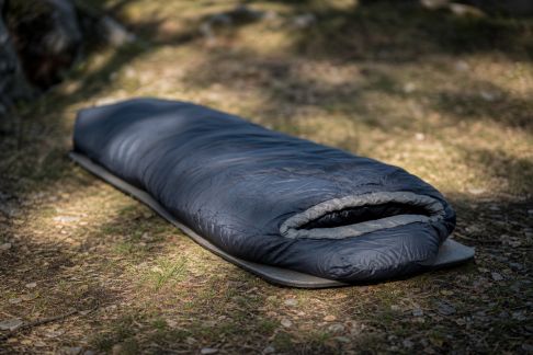 Sac de couchage : conseils pour sélectionner le bon modèle selon la saison